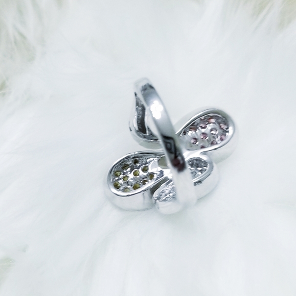 Women's Size 7 Ring - Picture 4 of 6